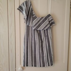 Old Navy sz Medium white and grey striped dress